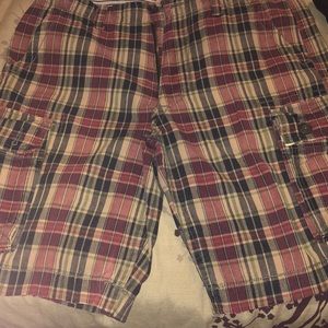American Eagle Cargos - Men’s Size 33